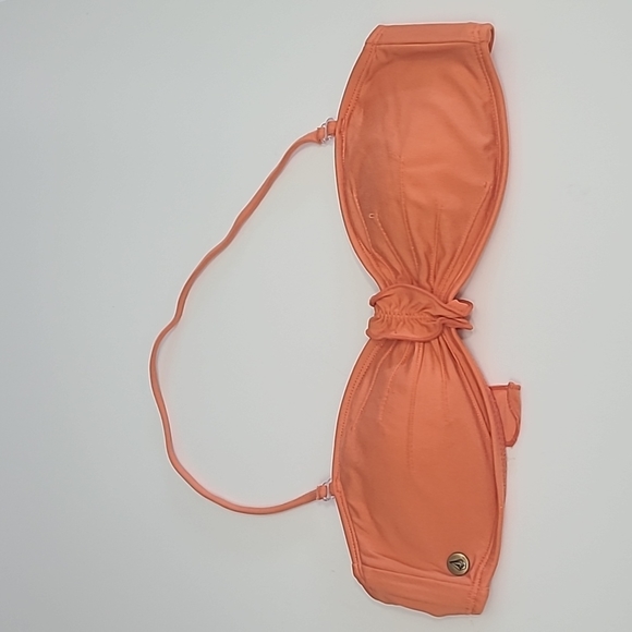 Volcom Bikini Top - Picture 1 of 3